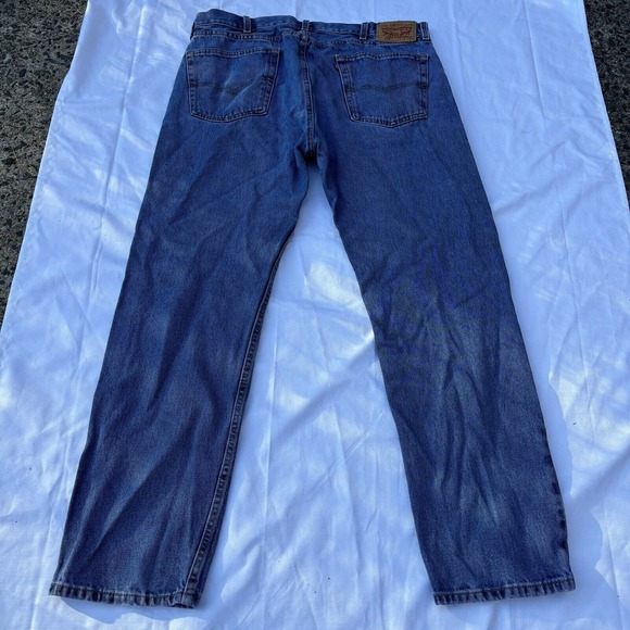 Levi's Men's 38/32 505‎ Classic Medium Blue Jean Straight Leg - Picture 3 of 5